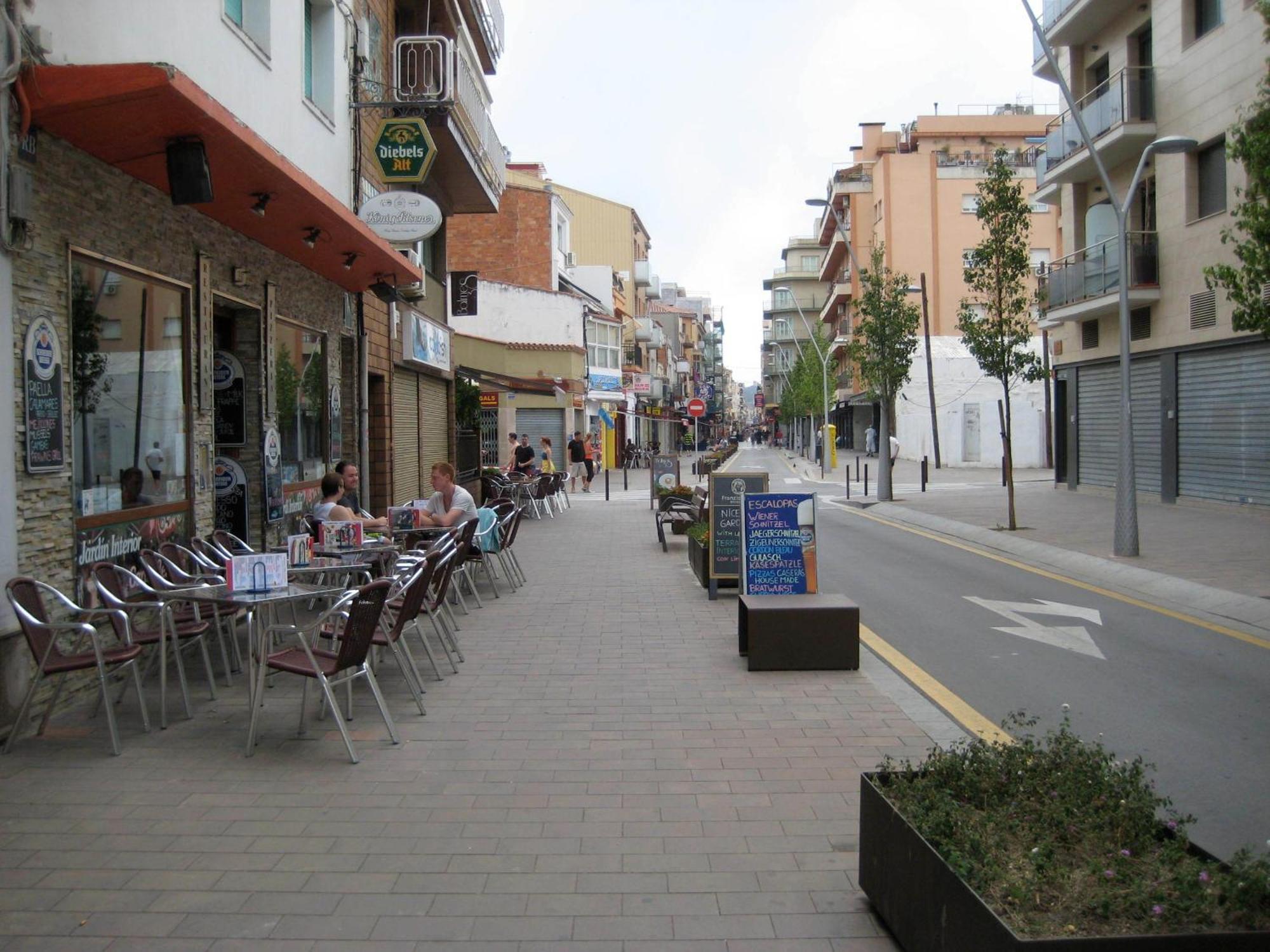 Pension Casa Austria Calella Bagian luar foto