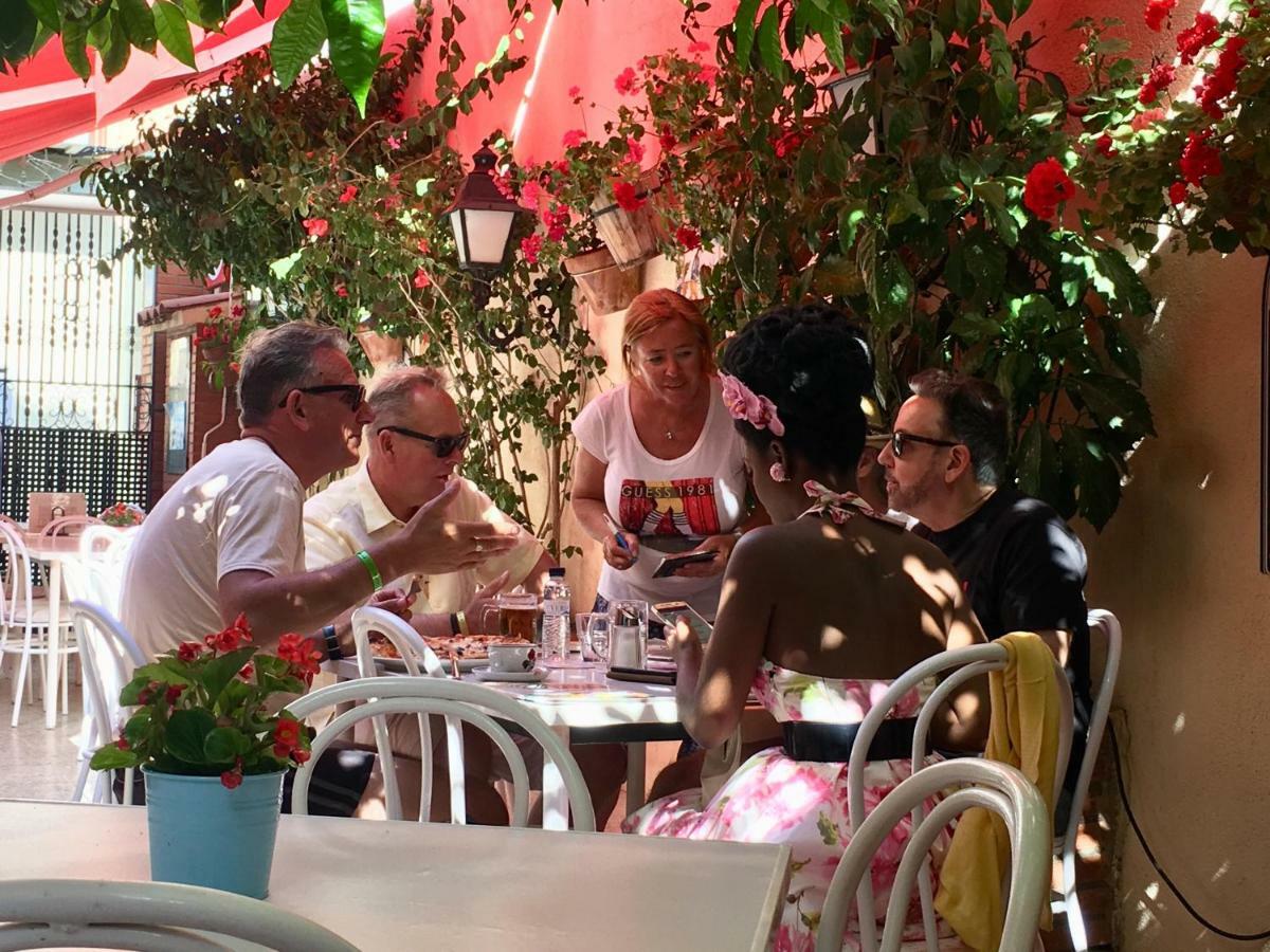 Pension Casa Austria Calella Bagian luar foto